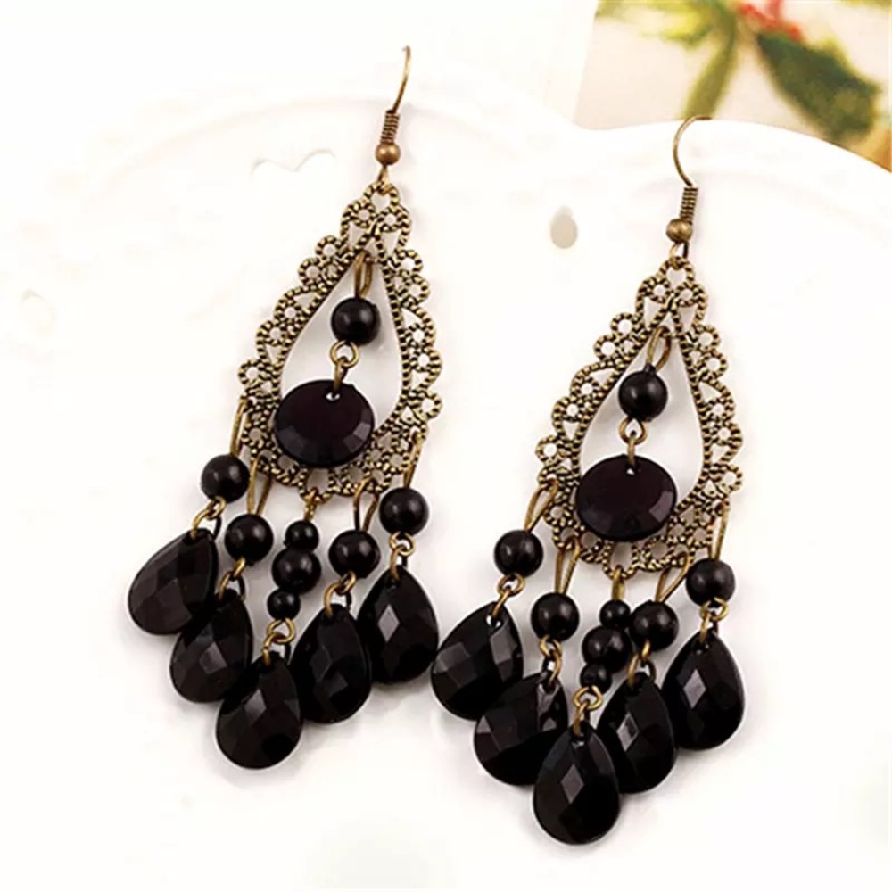 Earrings - Picture 1 of 4